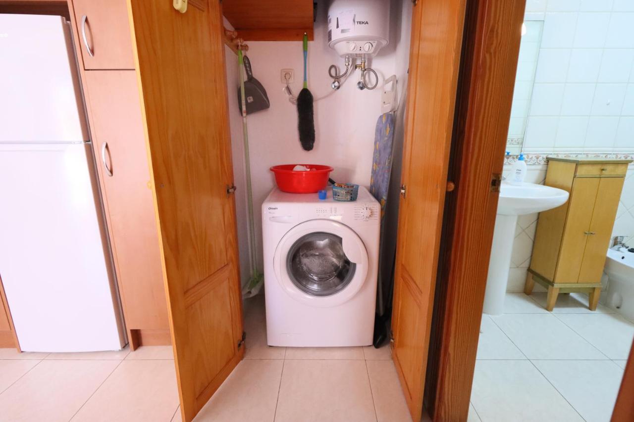 1 Bedroom Apartment In The Center Of Калета-де-Фусте Экстерьер фото