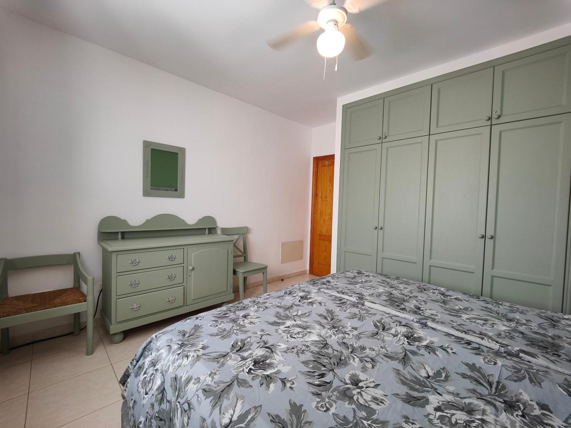 1 Bedroom Apartment In The Center Of Калета-де-Фусте Экстерьер фото